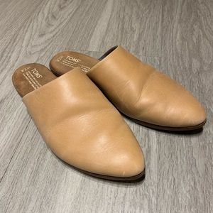 TOMS Honey Leather Jutti Mules